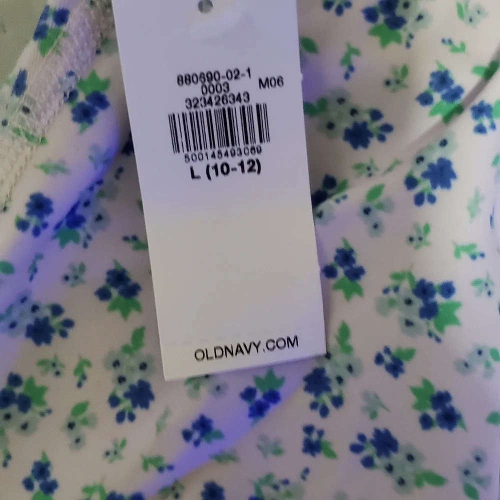 Old Navy Lavender Floral Skater Skort with Blue & Green Accents Girls 10-12
